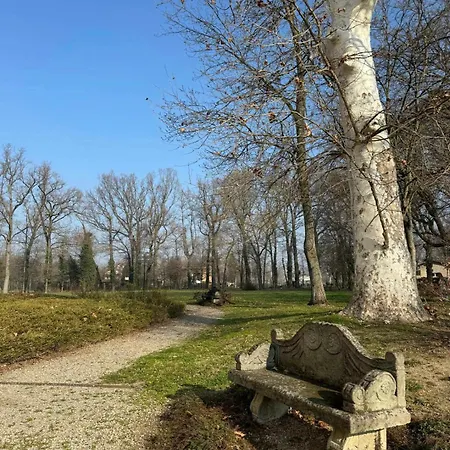 La Grotta Incantata - Elegante Tra Arte E Natura A Apartman