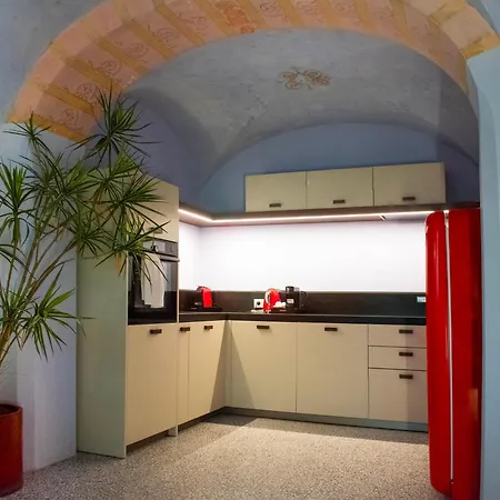 La Grotta - Artistica Esclusiva