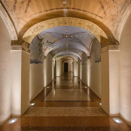 La Grotta Incantata - Elegante Tra Arte E Natura A Apartament *