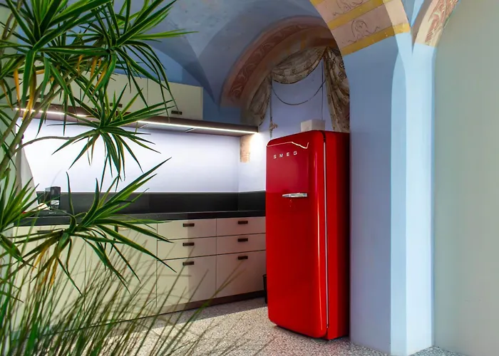 La Grotta - Artistica Esclusiva